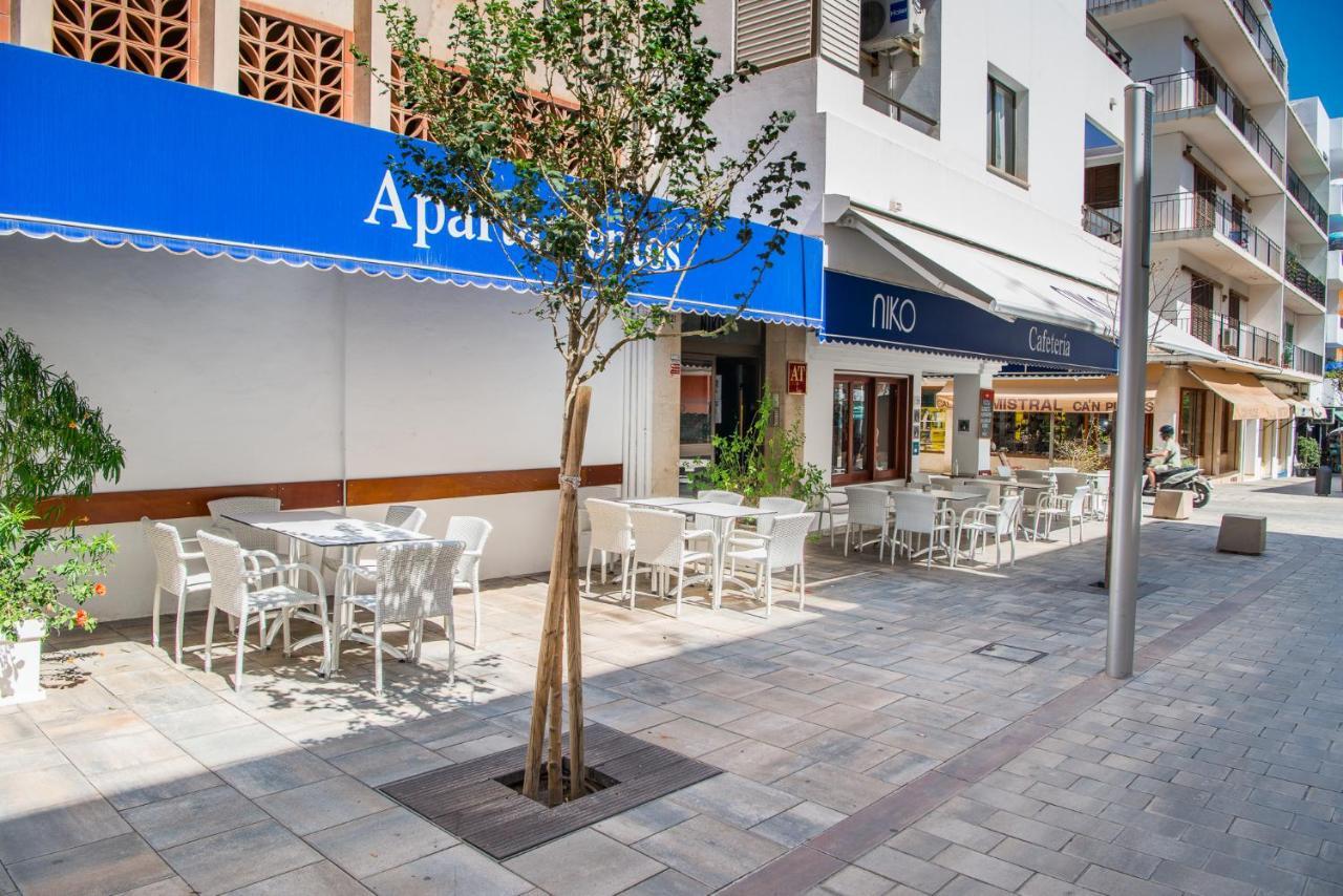 Apartments Niko Santa Eulária des Riu Exterior foto