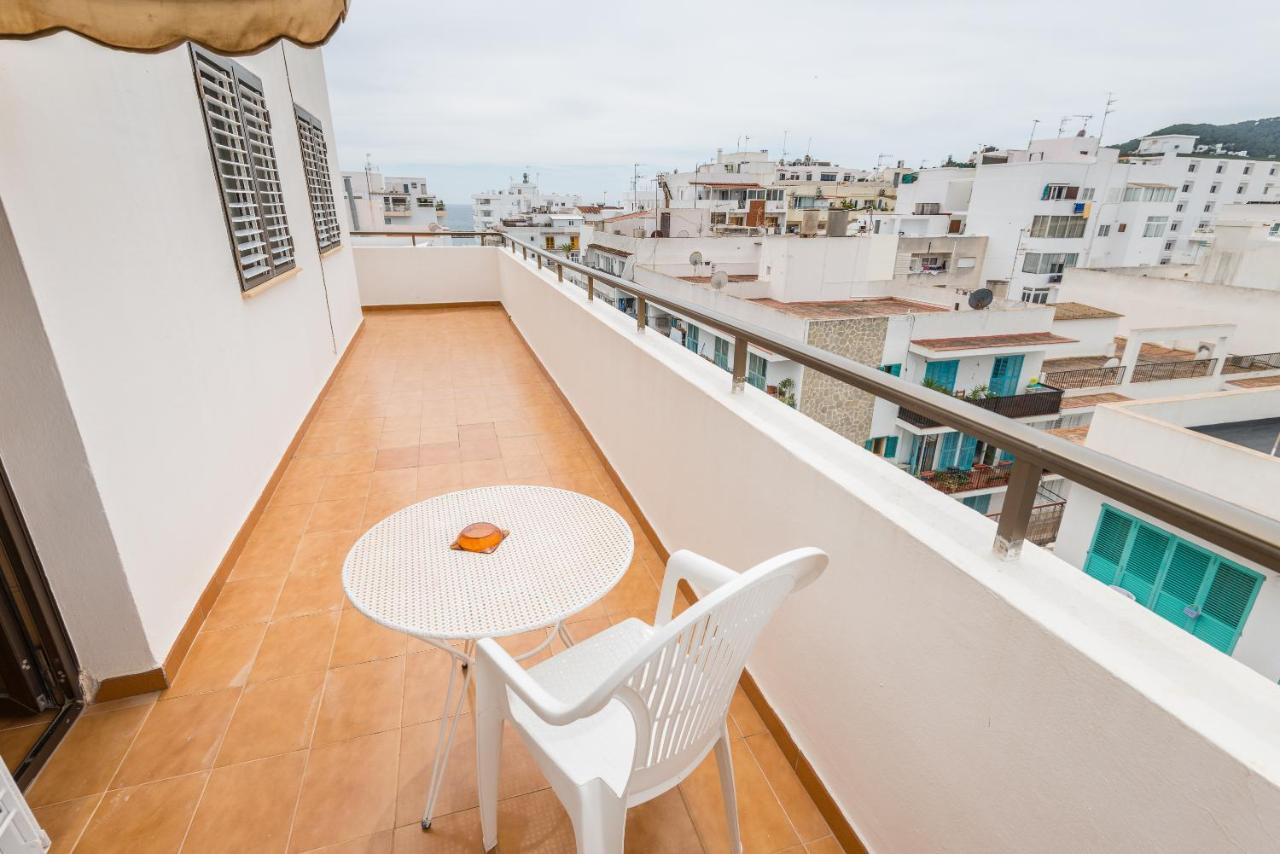 Apartments Niko Santa Eulária des Riu Exterior foto